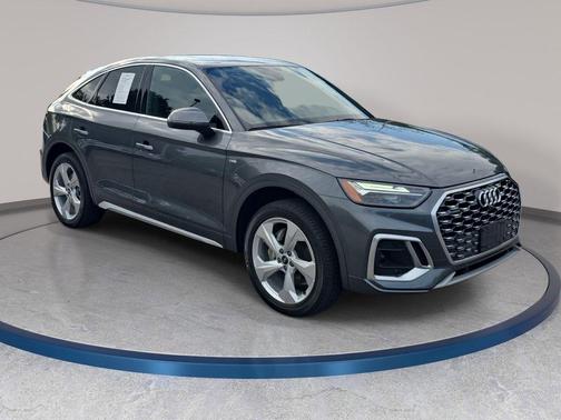 Daytona Gray Pearl Effect 2023 Audi Q5 45 S line Premium Plus