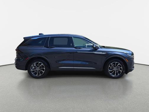 2024 Lincoln Nautilus Premiere