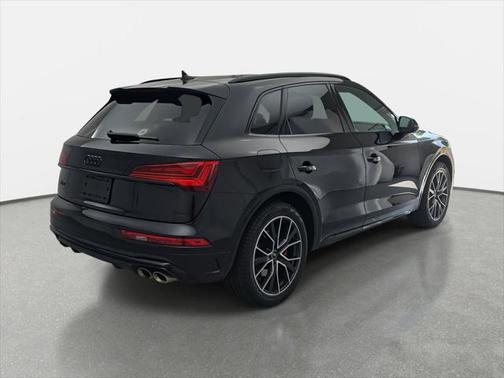 2025 Audi SQ5 3.0T Premium Plus