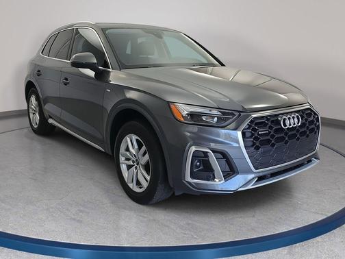 2023 Audi Q5 45 S line Premium