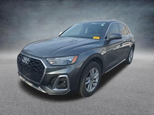 2023 Audi Q5 45 S line Premium
