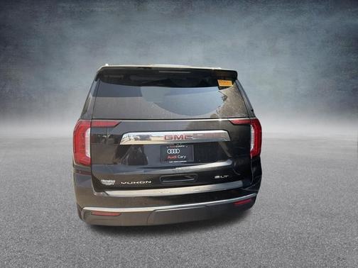 Onyx Black 2022 GMC Yukon XL SLT
