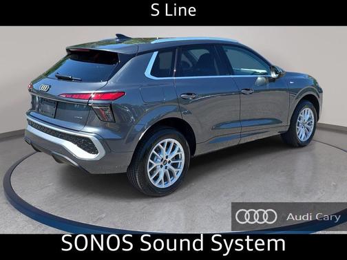 Daytona Gray Pearl Effect 2026 Audi Q3 TFSI quattro S tronic