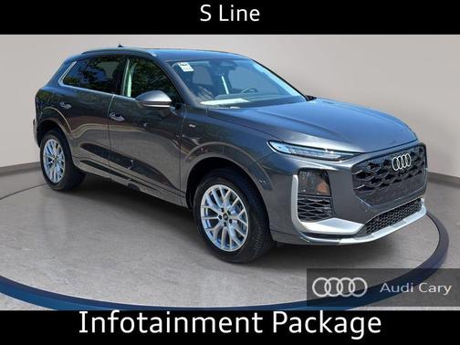 Daytona Gray Pearl Effect 2026 Audi Q3 TFSI quattro S tronic