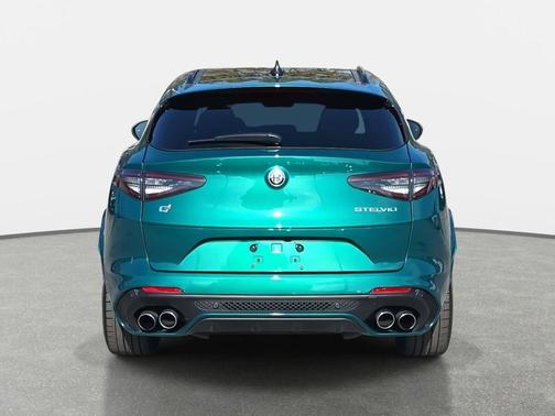 2024 Alfa Romeo Stelvio Quadrifoglio