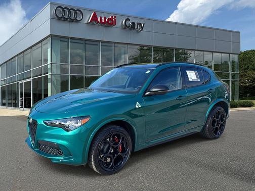 2024 Alfa Romeo Stelvio Quadrifoglio