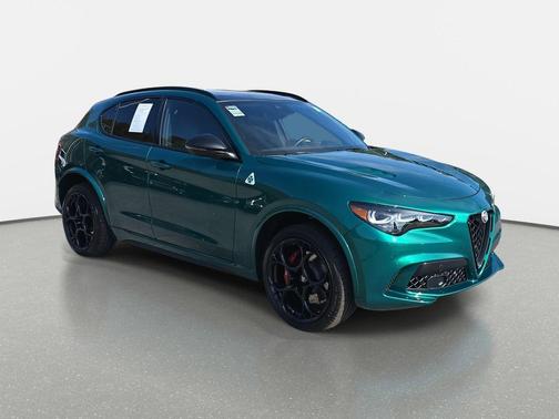 2024 Alfa Romeo Stelvio Quadrifoglio