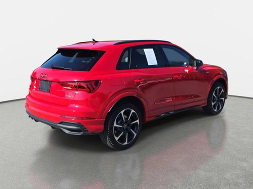 2025 Audi Q3 45 S line Premium Plus