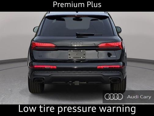Mythos Black Metallic 2026 Audi Q7 55 Premium Plus