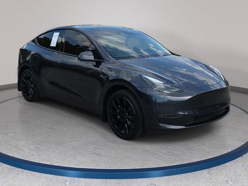 2024 Tesla Model Y Long Range Single Motor Rear-Wheel Drive