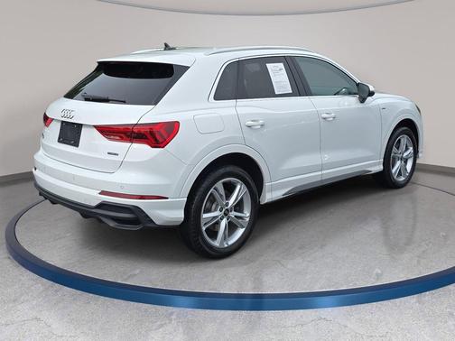 Arkona White 2024 Audi Q3 45 S line Premium Plus