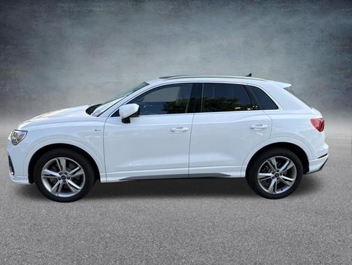 Arkona White 2024 Audi Q3 45 S line Premium Plus
