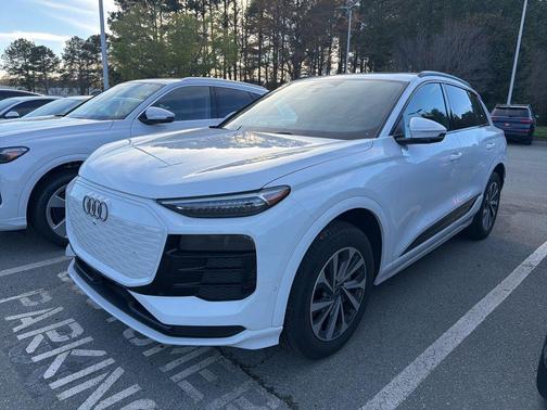 2025 Audi Q6 e-tron Premium Plus quattro