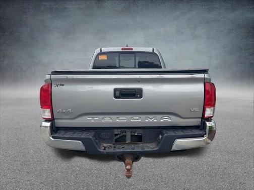 2016 Toyota Tacoma SR5