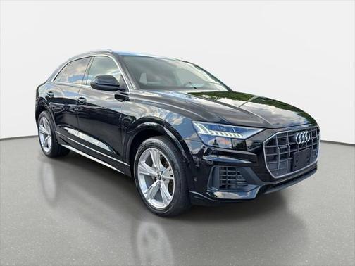 2023 Audi Q8 55 Prestige