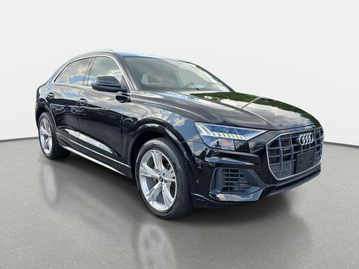 2023 Audi Q8 55 Prestige