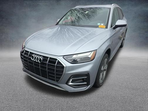2023 Audi Q5 40 Premium