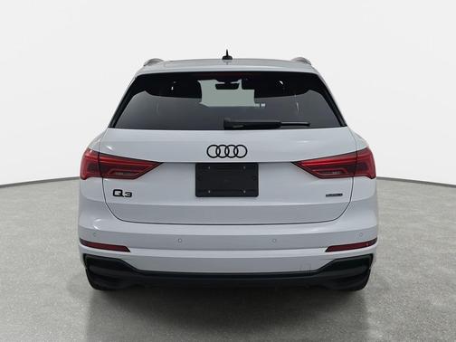 2025 Audi Q3 45 S line Premium Plus