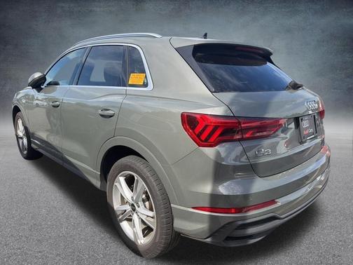 Chronos Gray Metallic 2023 Audi Q3 Premium 45 TFSI S line quattro Tiptronic