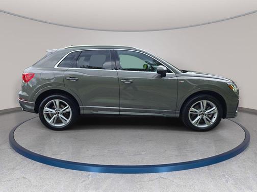 Chronos Gray Metallic 2023 Audi Q3 Premium 45 TFSI S line quattro Tiptronic
