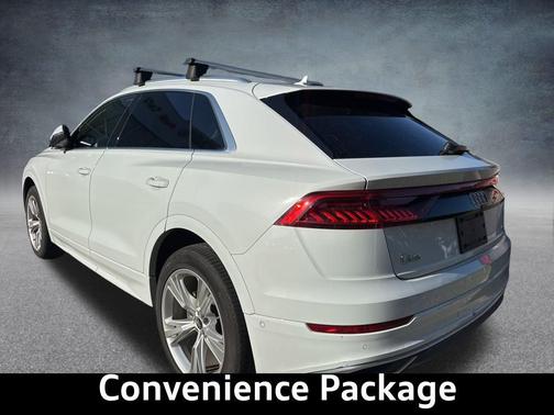 2022 Audi Q8 55 Premium