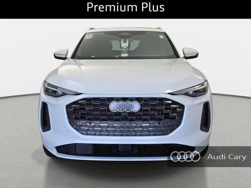 2025 Audi Q5 Premium Plus TFSI quattro S tronic