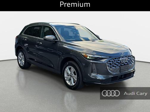 2025 Audi Q5 Premium