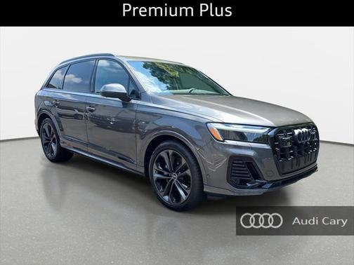 2025 Audi Q7 55 Premium Plus