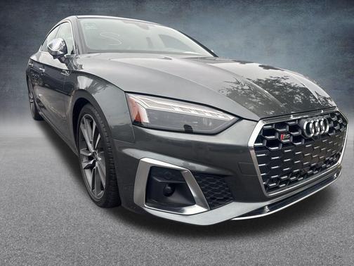 2022 Audi S5 Premium Plus TFSI quattro Tiptronic