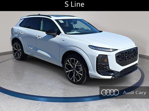 Glacier White Metallic 2026 Audi Q3 TFSI quattro S tronic