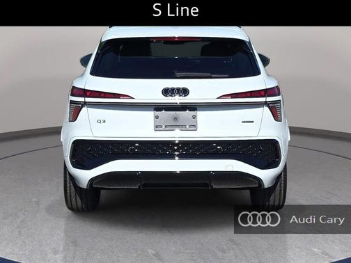 Glacier White Metallic 2026 Audi Q3 TFSI quattro S tronic