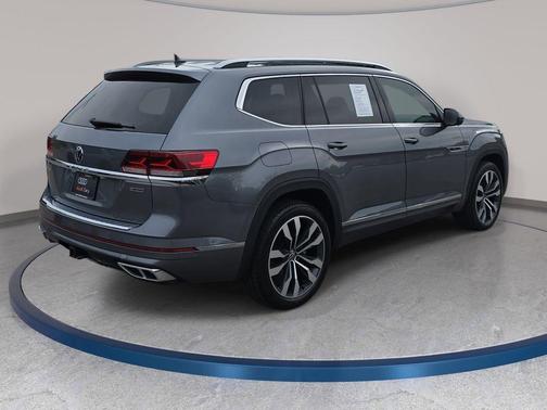 2022 Volkswagen Atlas 3.6L SEL Premium