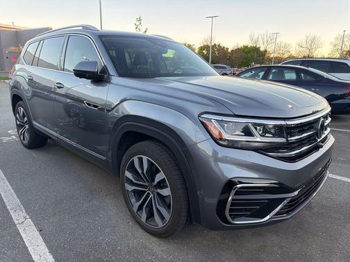 2022 Volkswagen Atlas 3.6L SEL Premium