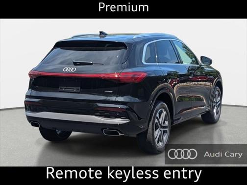 2025 Audi Q5 Premium