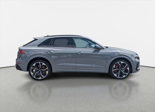 2024 Audi RS Q8 4.0T