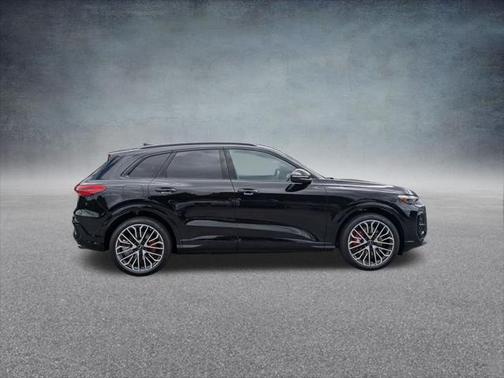 2025 Audi SQ5 3.0T Premium Plus