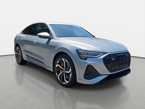 2022 Audi e-tron Sportback S line Premium Plus