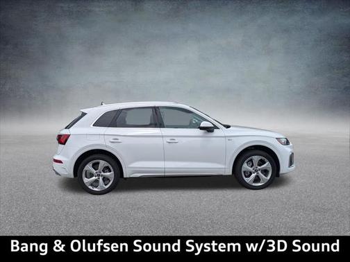 2024 Audi Q5 45 S line Premium Plus