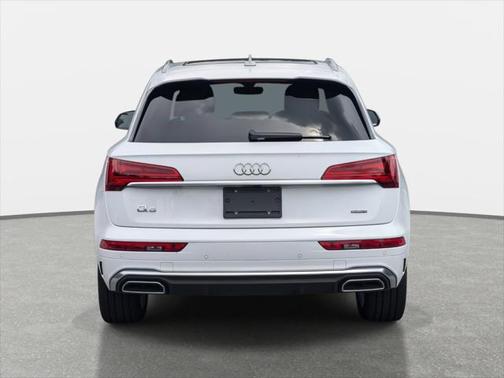 2024 Audi Q5 45 S line Premium Plus