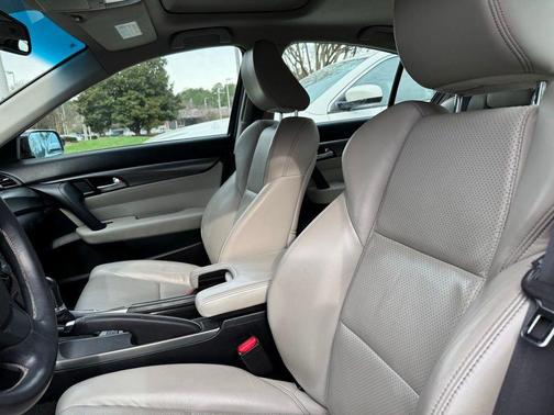 2013 Acura TL Technology