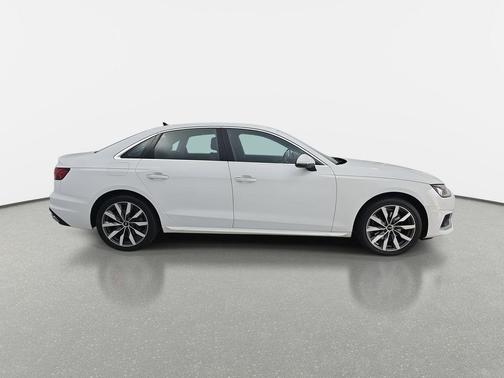 2022 Audi A4 40 Premium Plus