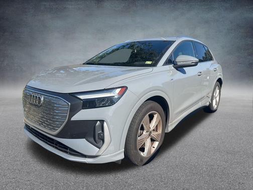 2024 Audi Q4 e-tron Premium 55 quattro