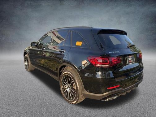 2022 Mercedes-Benz GLC 300 Base