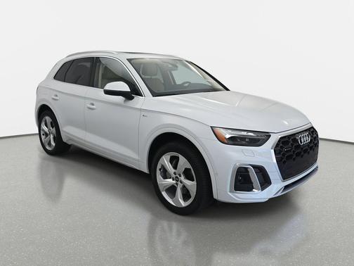 2025 Audi Q5 45 S line Prestige