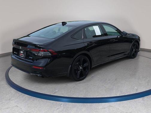 Crystal Black Pearl 2025 Honda Accord Hybrid Sport-L