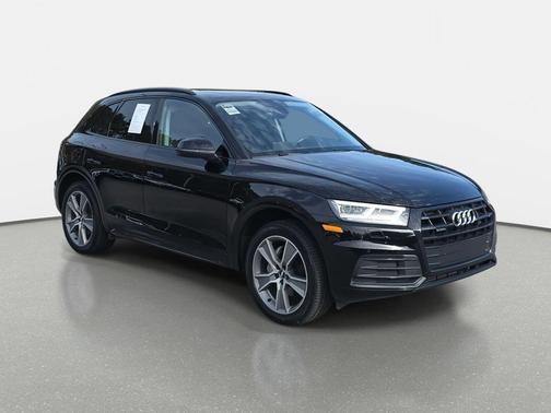 2020 Audi Q5 45 Premium Plus