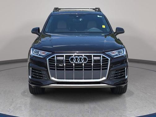 2023 Audi Q7 55 Premium Plus