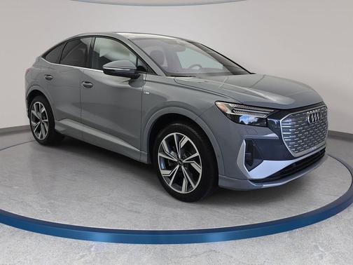 Pebble Gray 2024 Audi Q4 e-tron Sportback Prestige 55 quattro