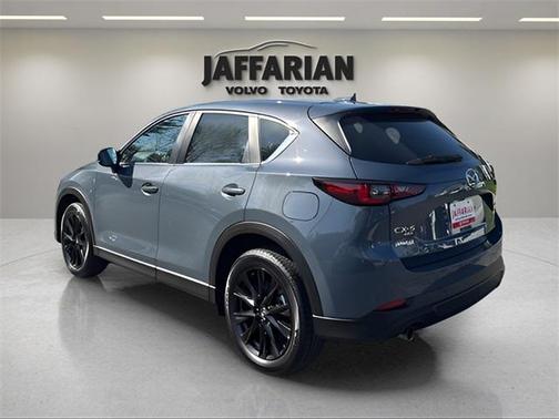2024 Mazda CX-5 Carbon Edition
