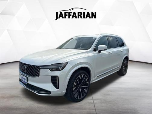 White 2025 Volvo XC90 B5 Plus 7-Seater